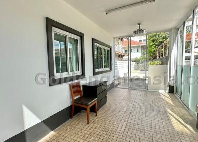 2-Bedroom Single House in small secure compound - Rama IV