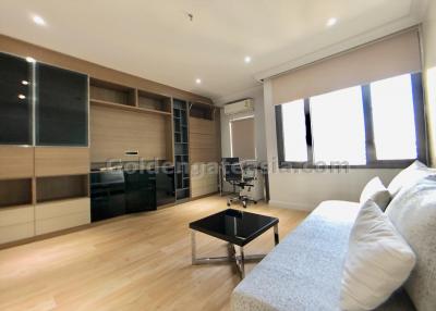 3-Bedrooms plus study room / 4th bedroom Condominium For Sale - Baan Piyasathorn - Sathorn Road