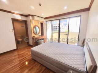 3-Bedrooms Apartment (270sqm) - Walk to Thonglor BTS