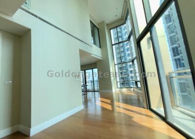 6-Bedrooms Duplex Condominium - Sukhumvit soi 24