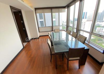 3-Bedrooms on high floor with balcony - Sukhumvit 55 (Thong Lo)