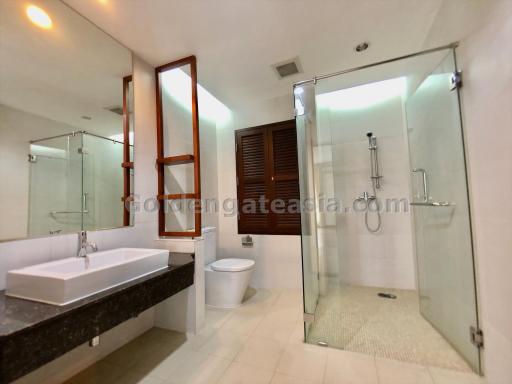 Modern 4-Bedrooms Apartment for rent - Thonglor(Sukhumvit 55)