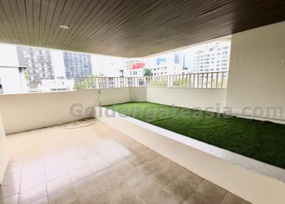 Big 3-Bedrooms Plus Study and large outdoor terrace - Sukhumvit - Asoke BTS