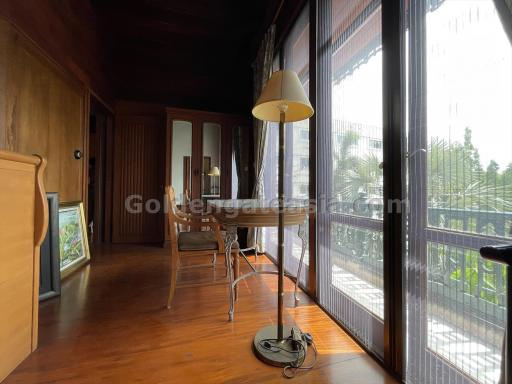 2-Bedroom single modern house with study room and garden - Ekamai BTS