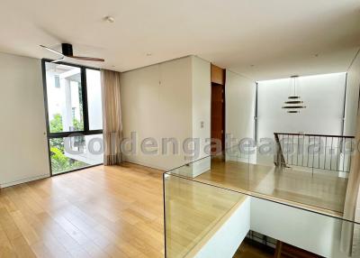 4-Bedrooms Single Modern House with private swimming pool in Compound - Sukhumvit soi 31