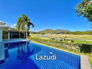 Black Mountain : 3 Bed 3 Bath Pool Villa