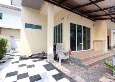3 Bedroom house to rent at Lanna Heritage