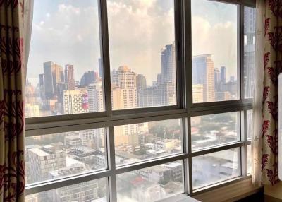 2 bed Condo in Pathumwan Resort Ratchathewi District C020704