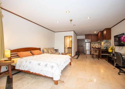 Studio room for sale : Riverside Condominium Chiang Mai