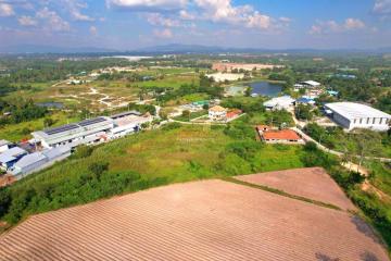 Land available in Bang Lamung L011536