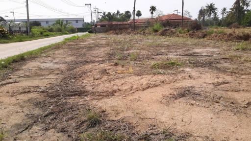 Land available in Bang Lamung L011536