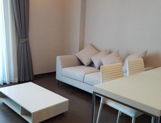 Q Asoke  2 Bedroom Condo For Rent