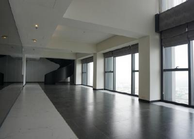 The Met Condo  4 Bedroom Duplex Condo For Rent And Sale in Sathorn