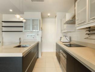 The Lakes Asoke  2 Bed Asoke Condo For Rent