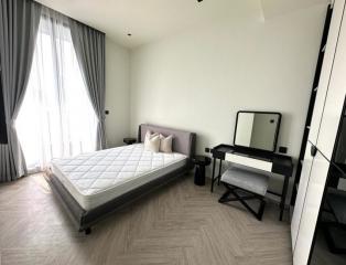 Chapter Riverside  2 Bedroom Condo For Rent in Charoennakorn