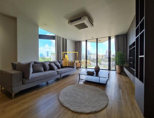 3 Bedroom Luxury Apartment in Phrom Phong