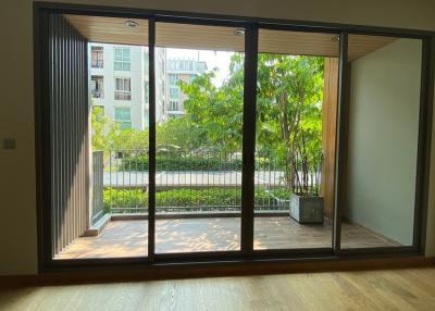 Supreme Legend  2 Bedroom Condo in Sathorn