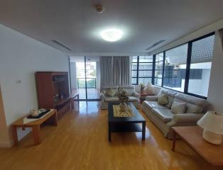 3 Bedroom Apartment in Sathorn