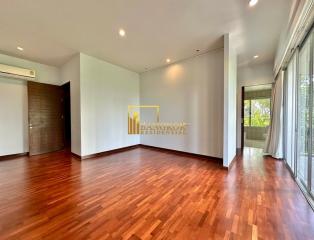 4 Bedroom Duplex Apartment in Thonglor