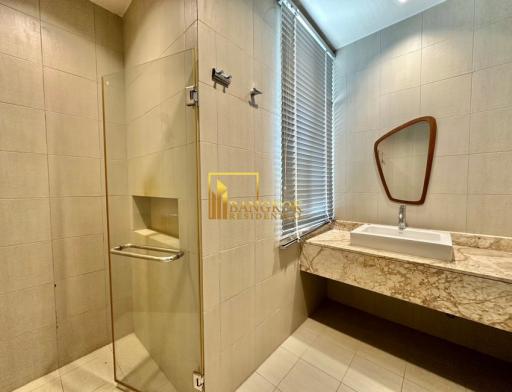 4 Bedroom Duplex Apartment in Thonglor