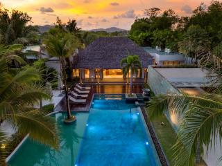 4 Bedrooms Villa 1537 sqm. With Private Pool For Sale In Choeng Thale Phuket