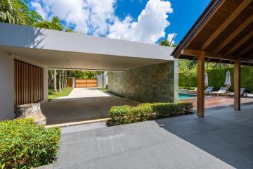 4 Bedrooms Villa 1537 sqm. With Private Pool For Sale In Choeng Thale Phuket