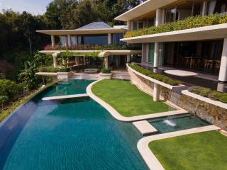 5 Bedrooms Sea View Villa With Private Pool For Sale In Kamala Phuket