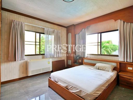 Permsup Village – 3 bed 3 bath in East Pattaya PP10096