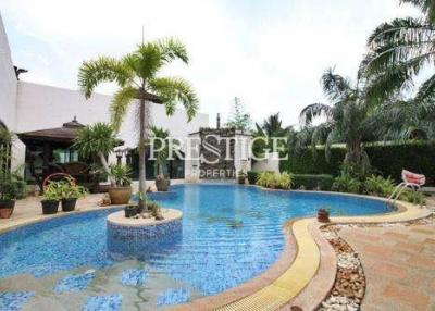 Santa Maria Village – 6 Bed 6 Bath in East Pattaya for PC6467