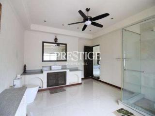 Santa Maria Village – 6 Bed 6 Bath in East Pattaya for PC6467