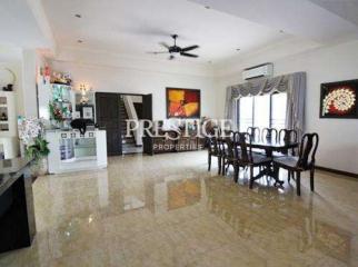 Santa Maria Village – 6 Bed 6 Bath in East Pattaya for PC6467