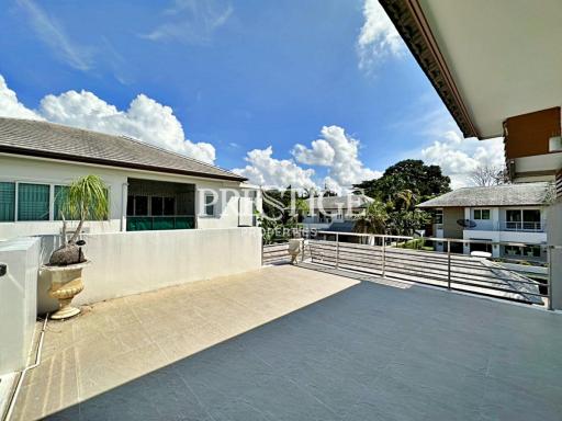 Seabreeze Villa Pattaya – 4 bed 6 bath in North Pattaya PP9961