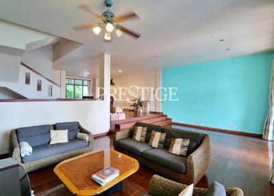 Private House – 6 bed 6 bath in Pratamnak PP9964