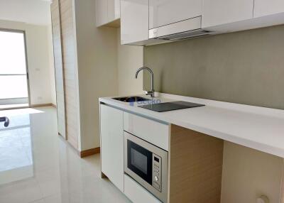 Studio Condo in The Riviera Jomtien Jomtien C009708