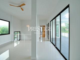 Private House – 5 bed 4 bath in Bang Saray PP9951