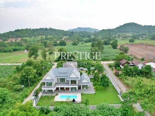 Private House – 5 bed 4 bath in Bang Saray PP9951