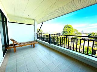 Sunrise Beach Resort and Residence – 3 bed 2 bath in Na-Jomtien PP9943