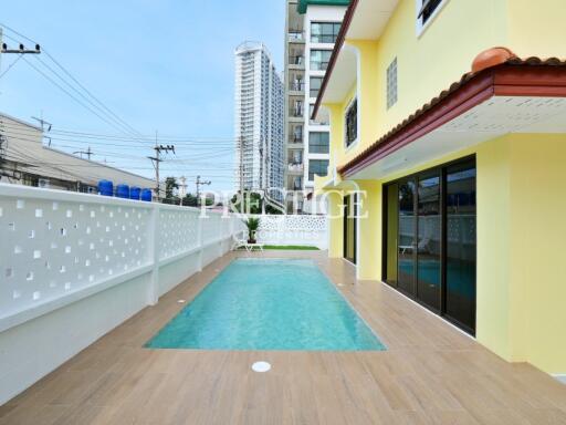 Eakmongkol Thepprasit – 5 bed 3 bath in Jomtien PP9934