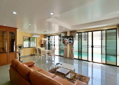 Eakmongkol Thepprasit – 5 bed 3 bath in Jomtien PP9934