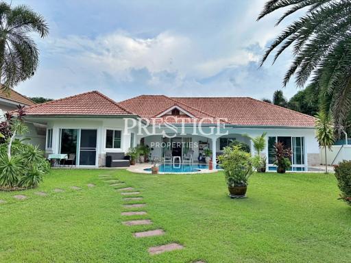 Private House – 5 bed 5 bath in Bang Saray PP9918