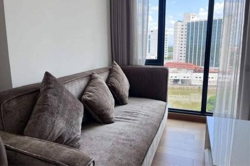 ‍️Condo for sell 3.2 Mb. 46 sqm. #TheAstra Condo #ChangKhlan Located in the #popular tourist area of #NightBazaar 15 Minutes to Chiangmai #Airport