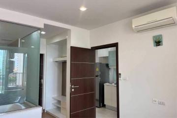 ‍️Condo for sell 3.2 Mb. 46 sqm. #TheAstra Condo #ChangKhlan Located in the #popular tourist area of #NightBazaar 15 Minutes to Chiangmai #Airport