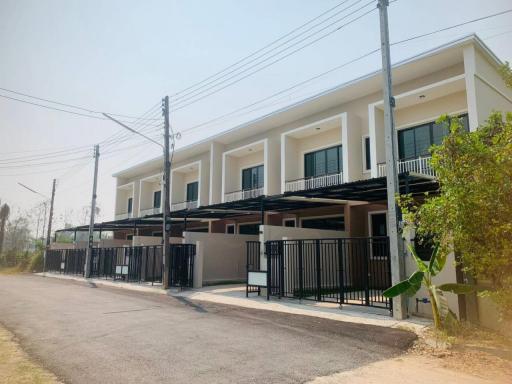 Selling only 1.89-1.99 Mb.​#new 2-storey #townhome area 23-28 sqw. Near #Louis Intersection #TonPao