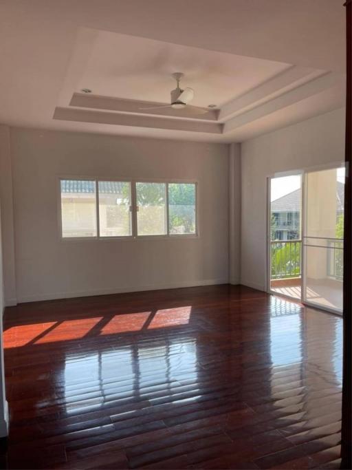 ️️For​ Sale​ 9.3 MB.#Beautiful house for sale  located​ #HangDong​ District​ Near​ #BigC Maehia #Fully​ furnitured​ #ready​ to​ move​ in​ Near #Rajaprueak Royal Park