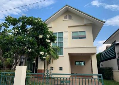 ️️For​ Sale​ 4.9 MB.​ #Beautiful house for sale located​ #Hang​Dong​ District​ Near​ #BigC Maehia #Fully​ furnitured​ #ready​ to​ move​ in​ Near #Rajaprueak Royal Park 