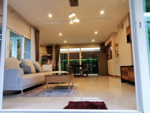 Big House Fully Furnished in Peaceful Area, near CMIS