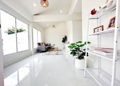 ️️Great price, only 2.29 mb. 1-storey twin house 35 sqw. #MaeHia #Mueang District #Full furniture #ready to move in. #Good location, convenient transportation Near the #airport