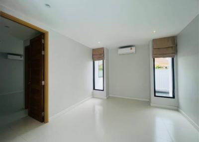 Sell 14.9 Mb. #Pool Villa #New 2-storey #renovation 174 sqw. #WorldClubLand #NongKwai #HangDong