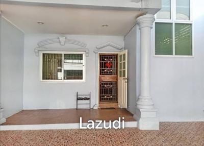4 Bed 144 SQ.M 3 Storey Townhome on Ladprao Road