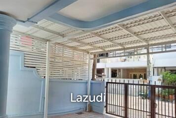 4 Bed 144 SQ.M 3 Storey Townhome on Ladprao Road